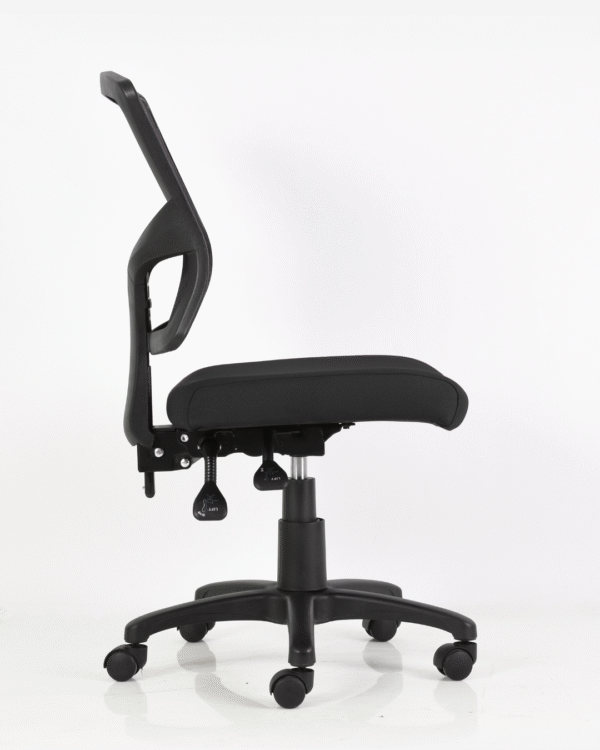 BM 7026 - OM Mobiliario - 3 Silla secretarial (sin brazos) 7026