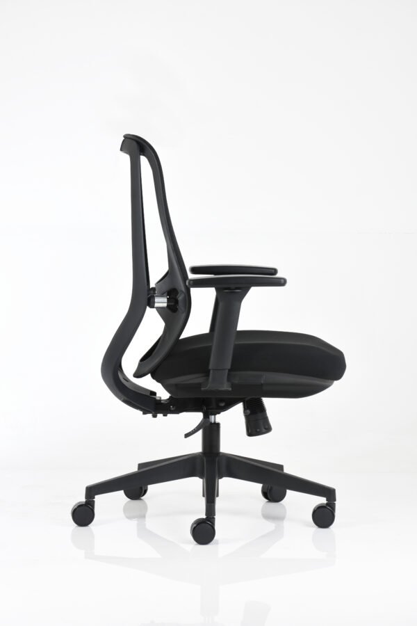 Silla oficina BM 8301 N - OM Mobiliario Silla ejecutiva 8301 N - Sin cabecera - Negra