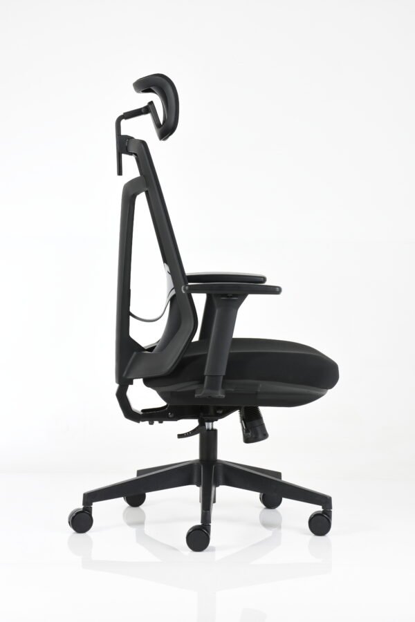 Silla oficina BM 8350 N - OM Mobiliario Silla ejecutiva 8350 N - Negra