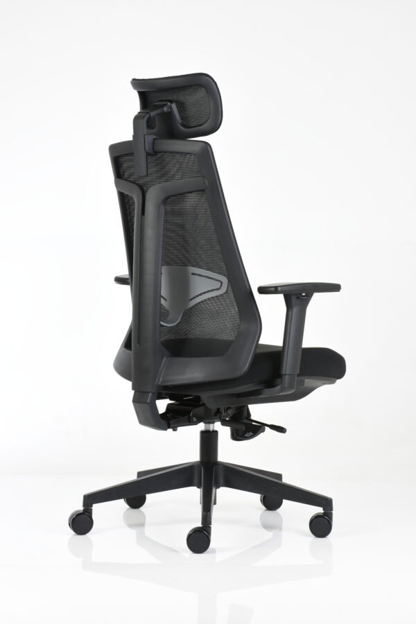 Silla oficina BM 8350 N - OM Mobiliario Silla ejecutiva 8350 N - Negra
