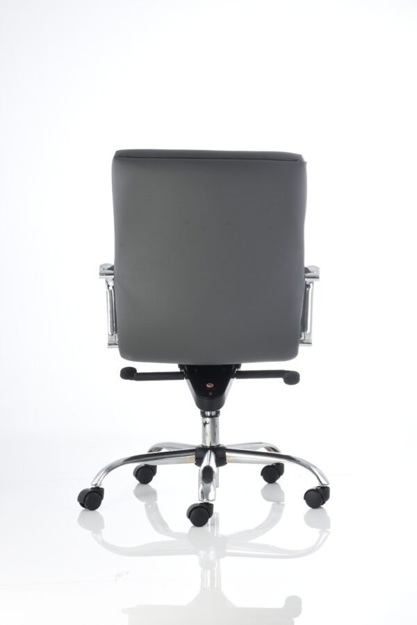 BM 1601 - Silla Directiva - OM Mobiliario - 5 Silla Directiva - BM 1601 - Respaldo medio.