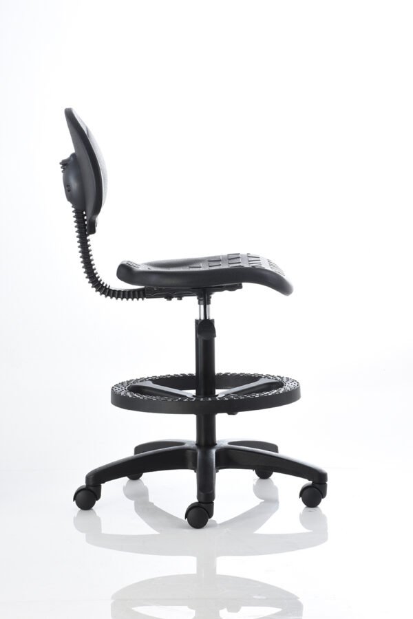 Banco alto de trabajo. BM 605 - Color negro.