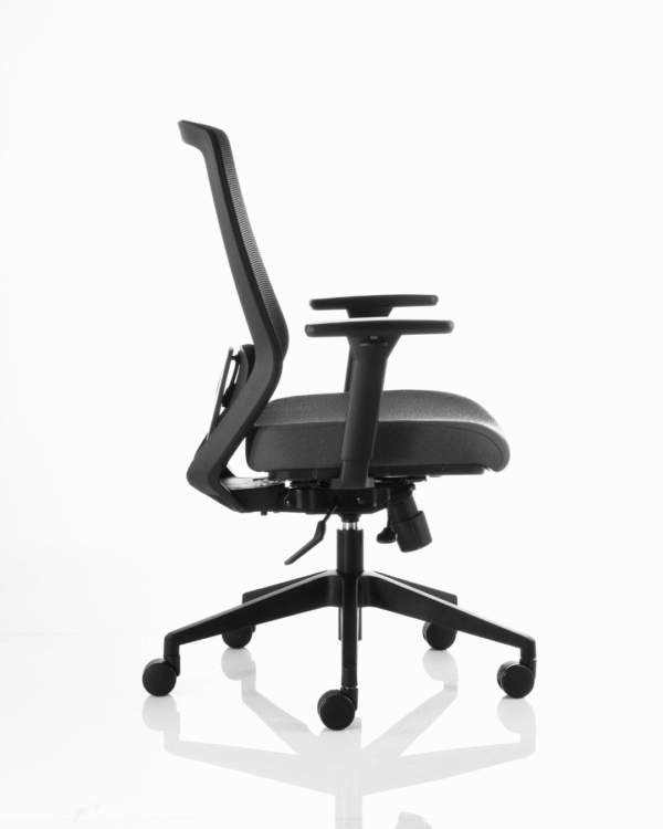 BM 7850 N - OM Mobiliario - Negro - 3 Silla ejecutiva/operativa negra BM 7851 N