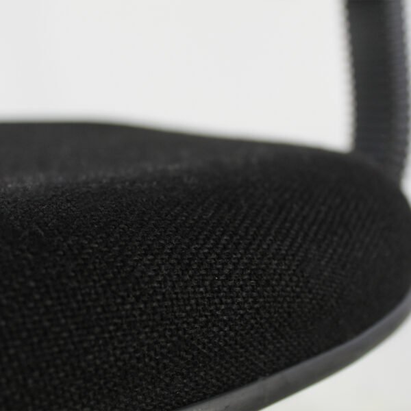 SILLA SECRETARIAL JM-009F NEGRO DETALLE3 Silla secretarial con ruedas - JM-009F